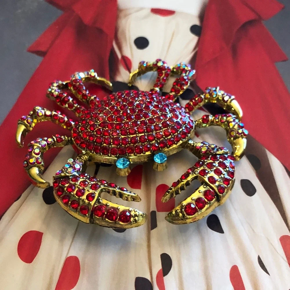 NWOT Red Crystal Crab Brooch Pin
